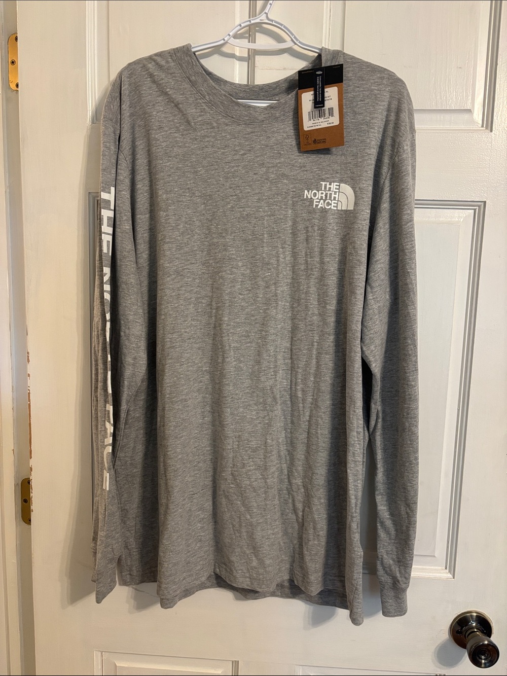 The North Face Men's Long Sleeve Tee - Heather Gray with White Logo